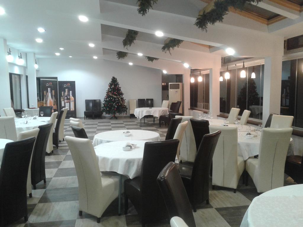 Hotel Zada Predeál Kültér fotó