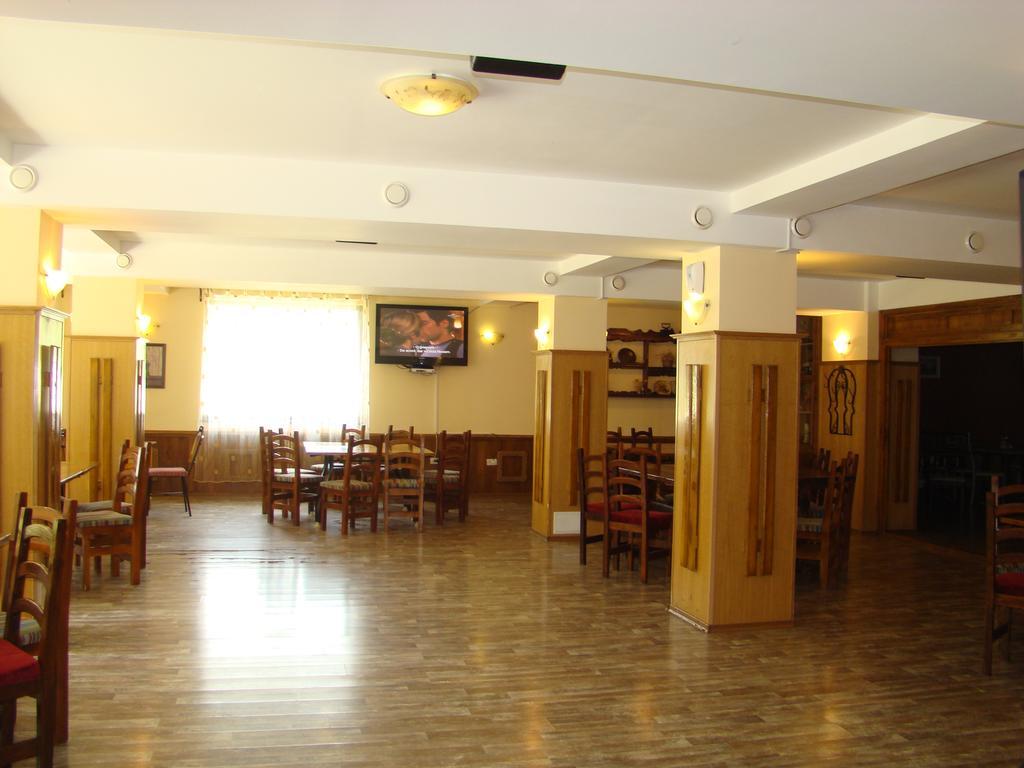 Hotel Zada Predeál Kültér fotó
