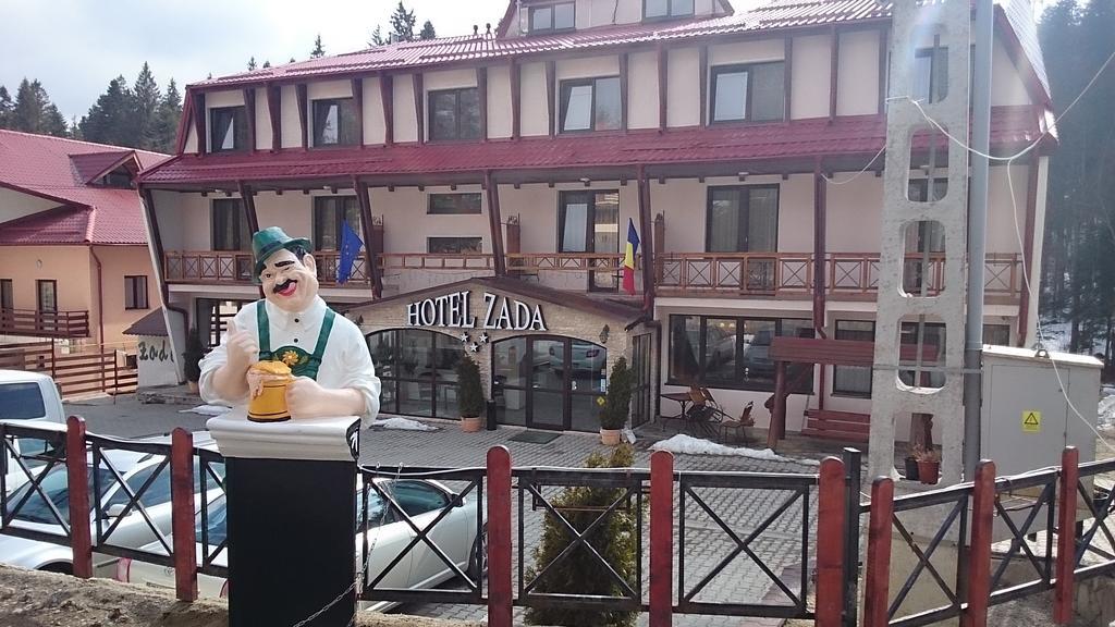 Hotel Zada Predeál Kültér fotó